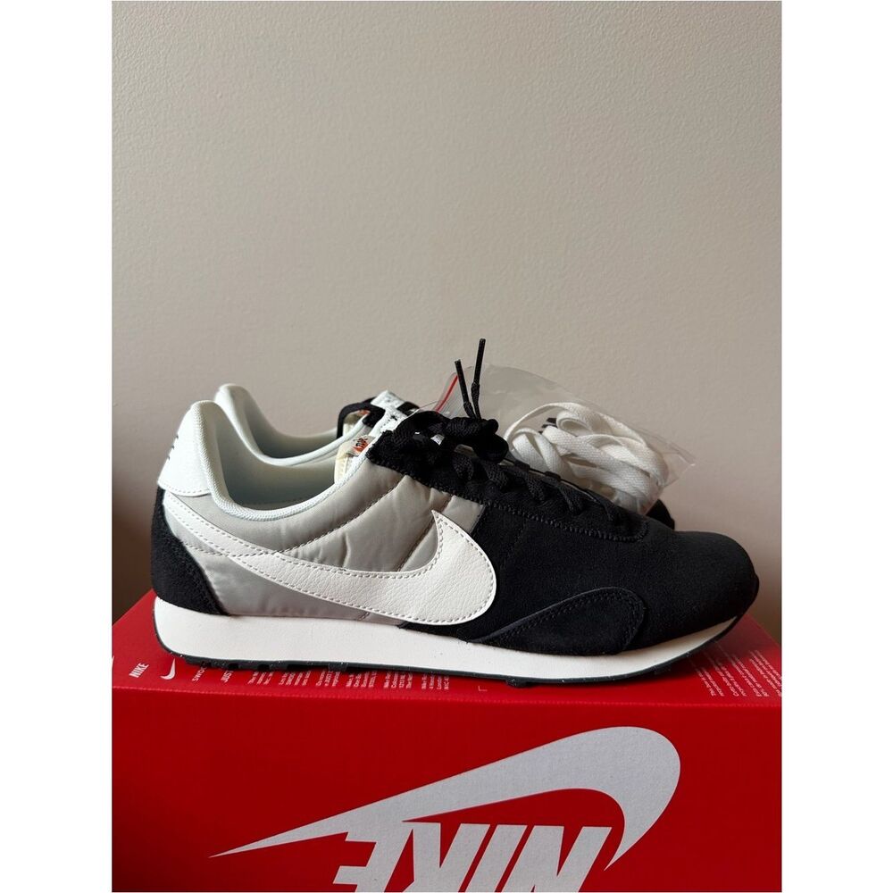 Nike Pre Montreal ‘17 Black Grey 898031-001 Men’s Size 10